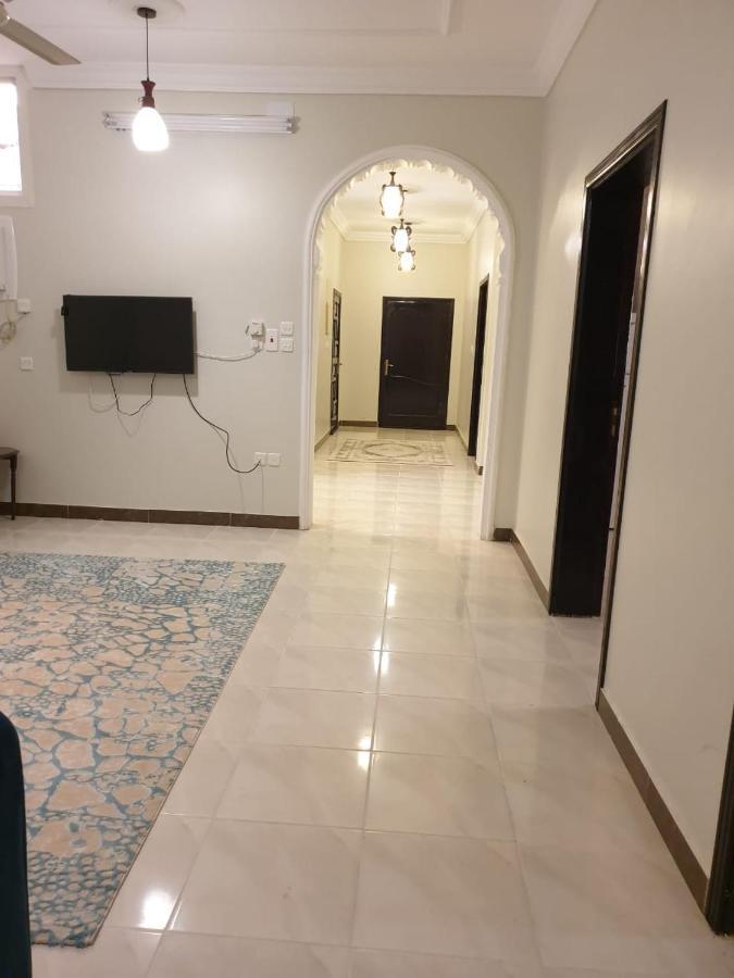 Al-Olaya Apartment Umm Lajj Bagian luar foto