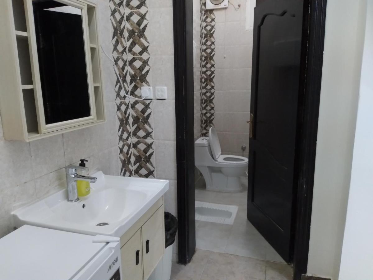 Al-Olaya Apartment Umm Lajj Bagian luar foto