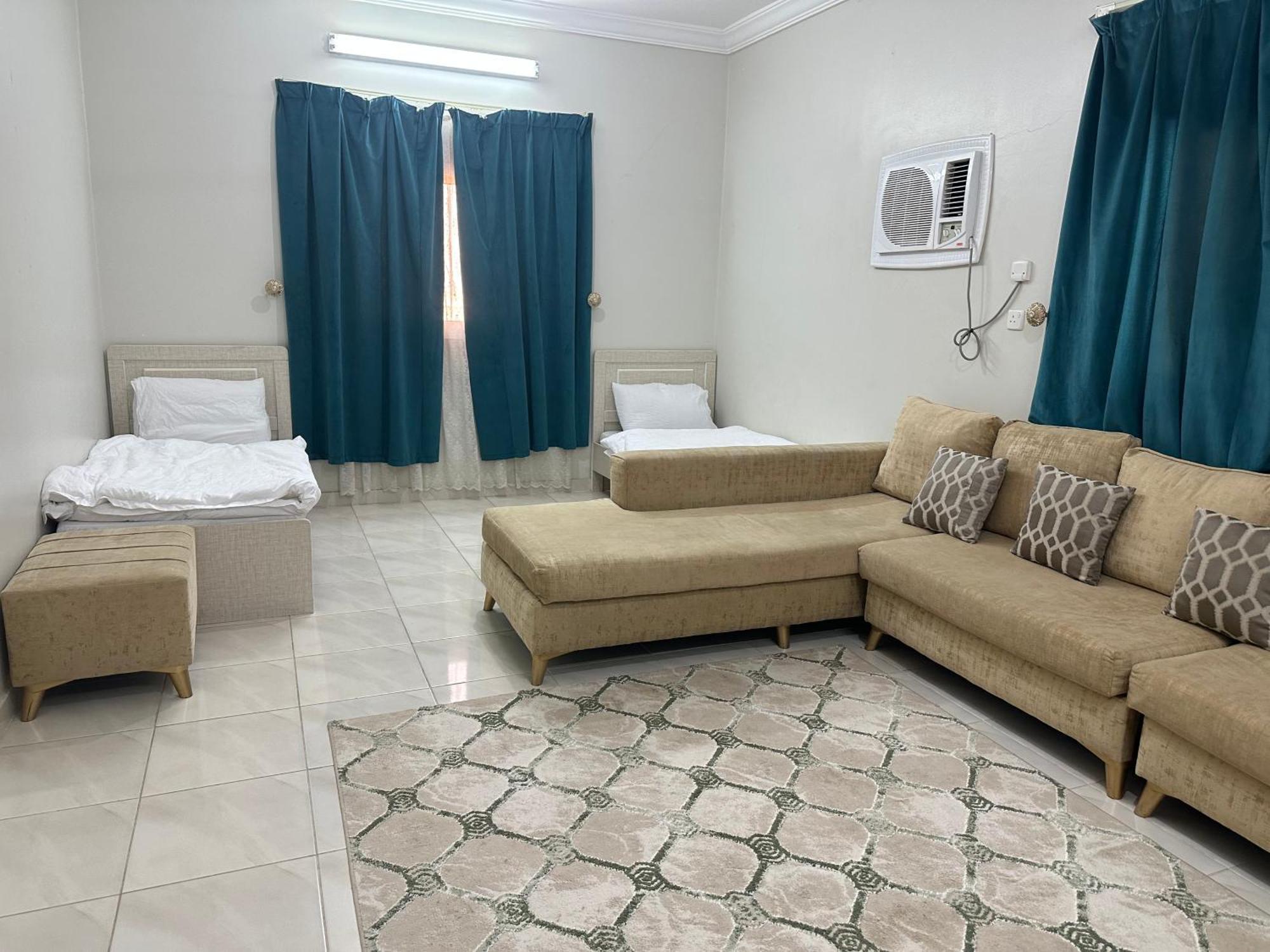 Al-Olaya Apartment Umm Lajj Bagian luar foto